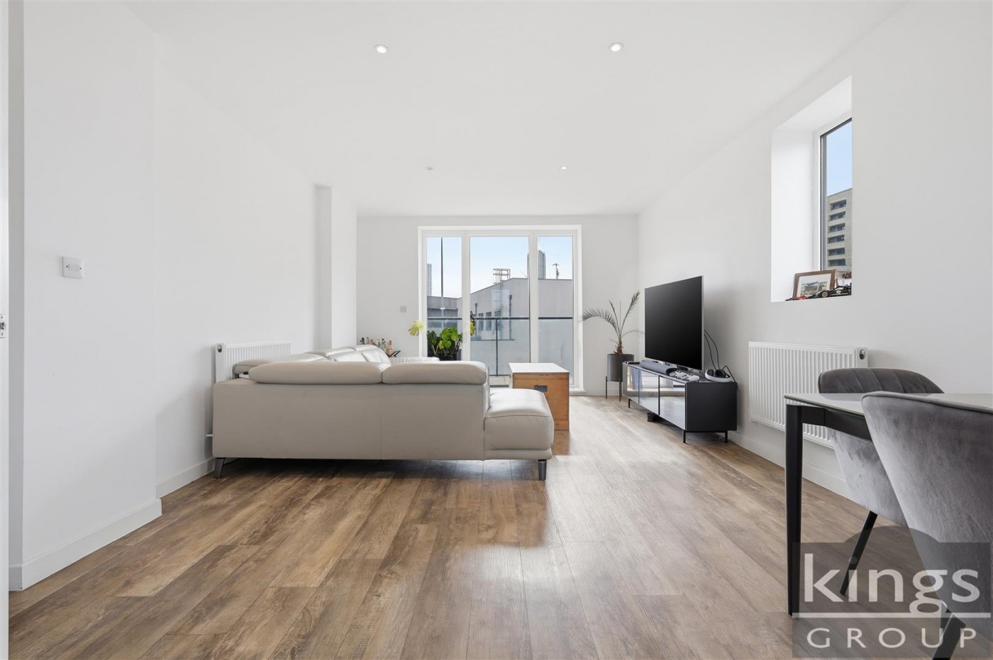 Images for Park View Road