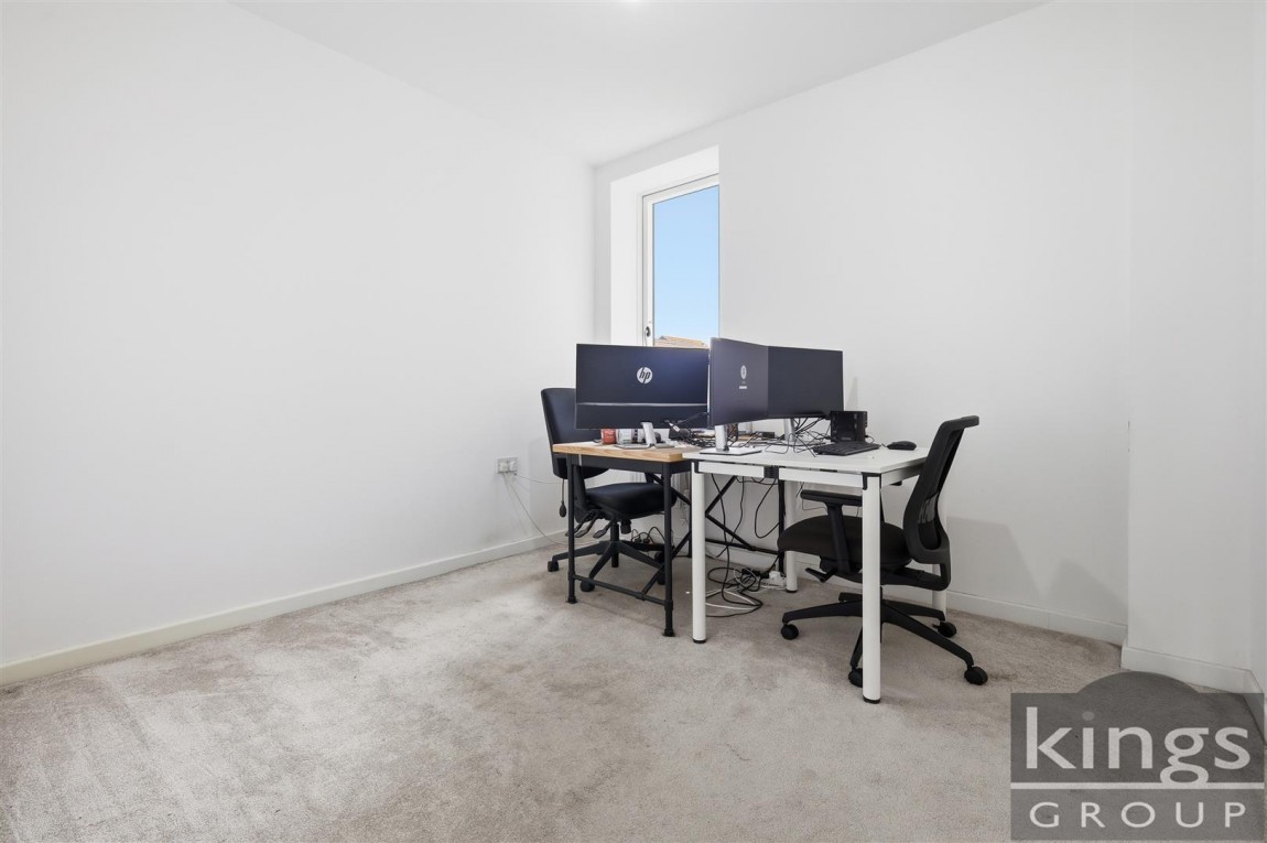 Images for Park View Road