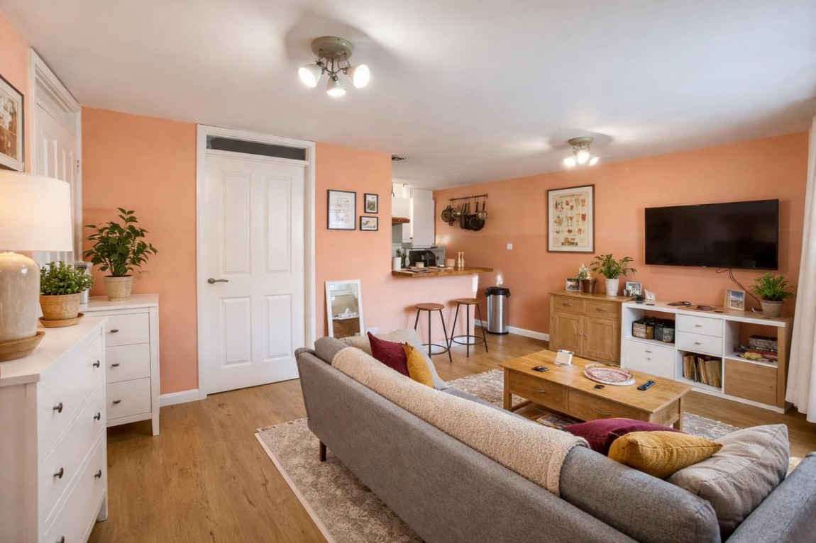 Images for Bolyen Close