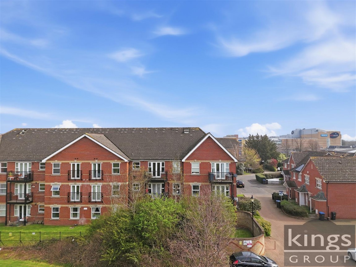 Images for Cobham Close, Enfield