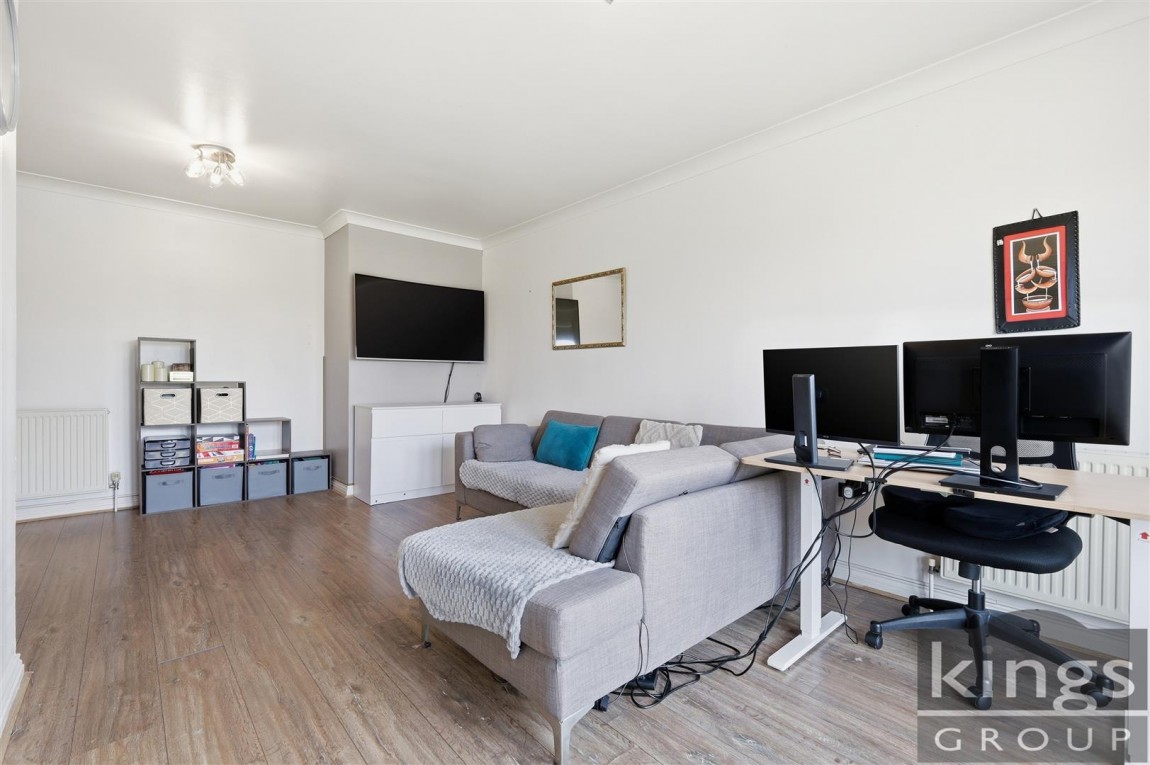 Images for Cobham Close, Enfield