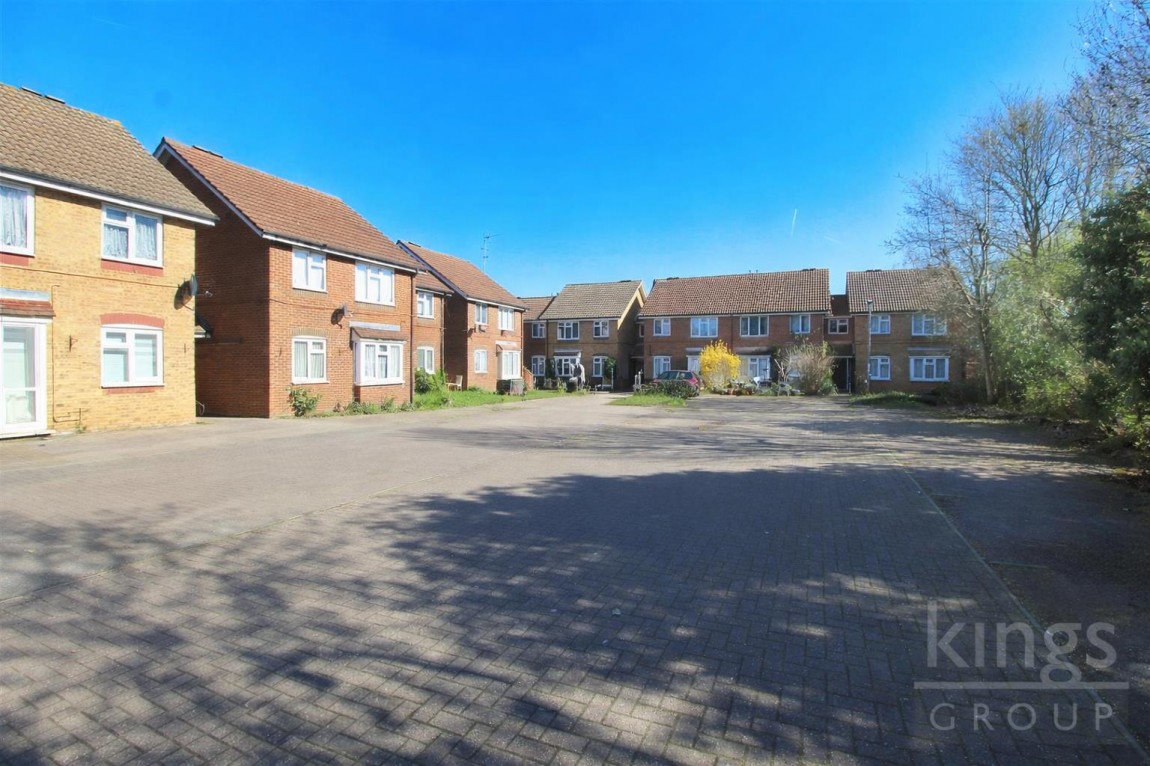 Images for Teresa Gardens, Waltham Cross