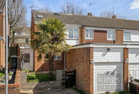 Pinnacles, Waltham Abbey - EAID:KingsGroupApi2020, BID:30208-11