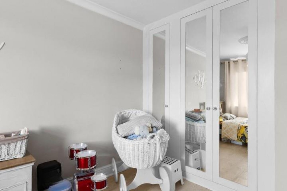 Images for Pinnacles, Waltham Abbey