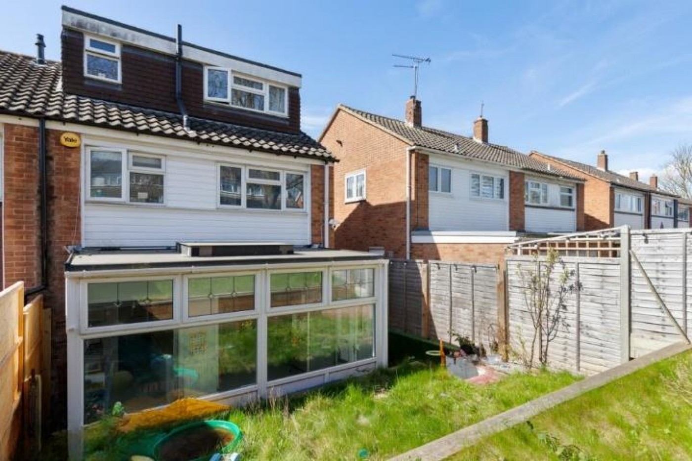 Images for Pinnacles, Waltham Abbey