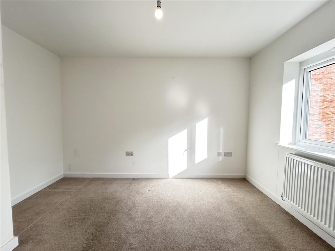 Images for Taylor Close, Harlow