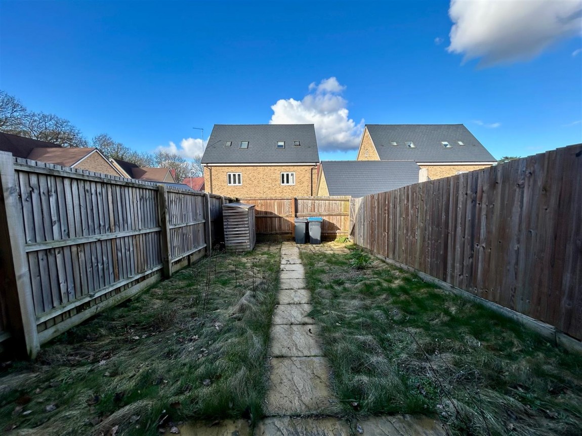 Images for Taylor Close, Harlow