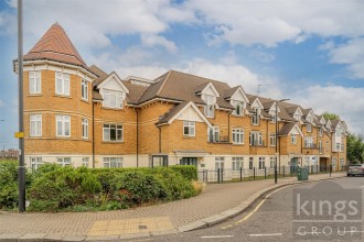 Trinity Avenue, Enfield