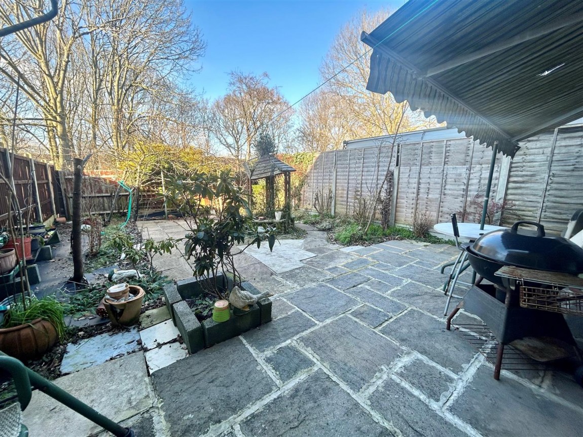 Images for Winters Way, Waltham Abbey