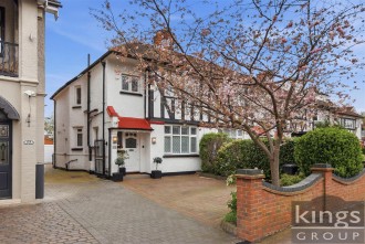 Park Avenue, Enfield