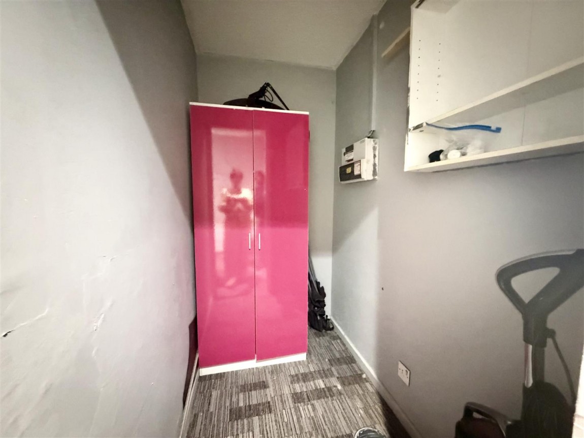 Images for Taylifers, Harlow