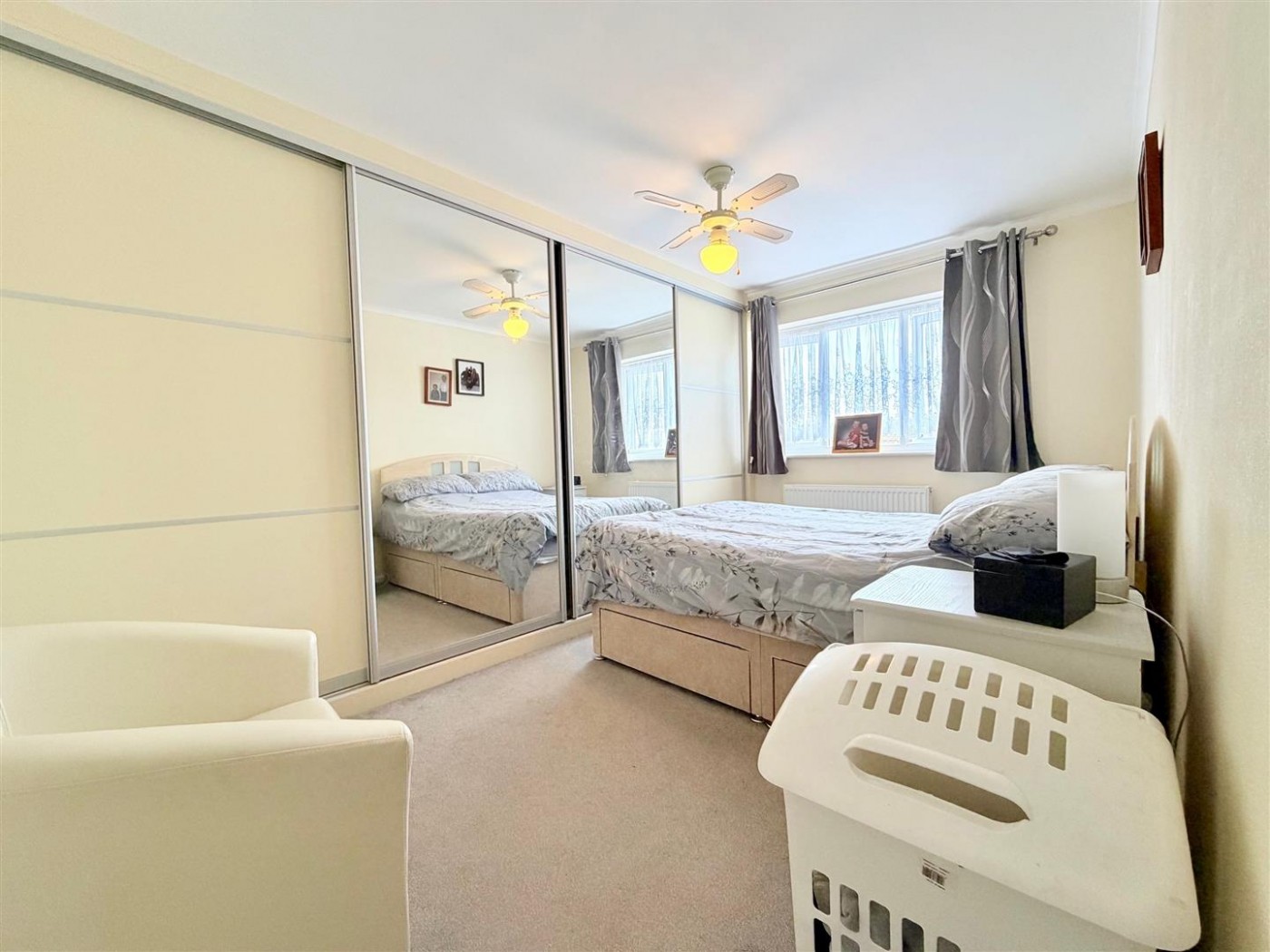 Images for Roundhills, Waltham Abbey