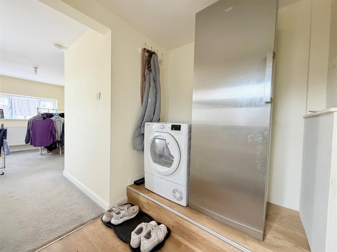 Images for Roundhills, Waltham Abbey