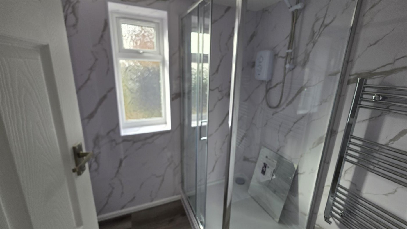 Images for The Cobbins, Waltham Abbey