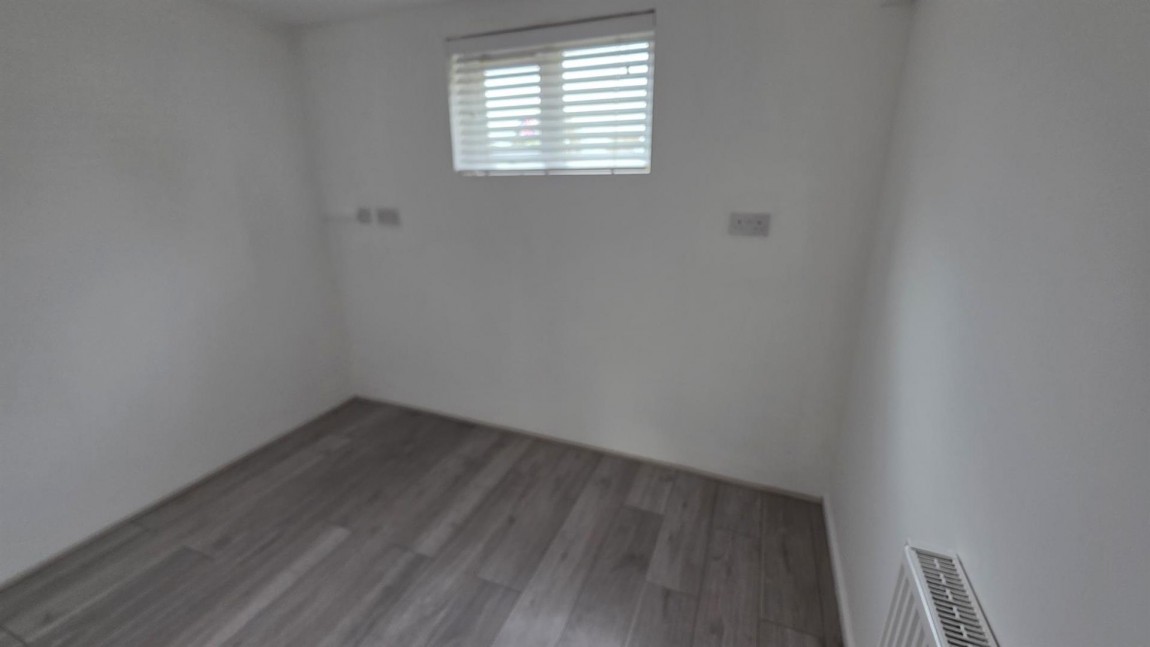 Images for The Cobbins, Waltham Abbey