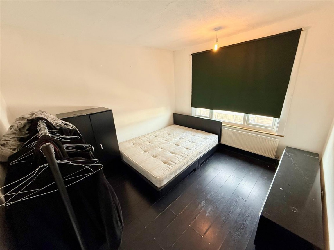 Images for Cherrydown Avenue, London