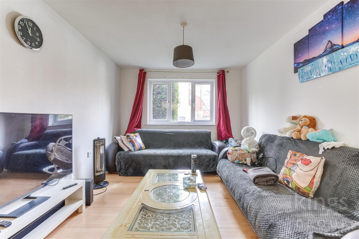 Images for Bunting Close, Edmonton, N9