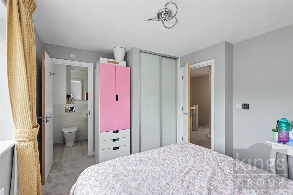 Images for Willow Brook Lane, Goffs Oak, Waltham Cross