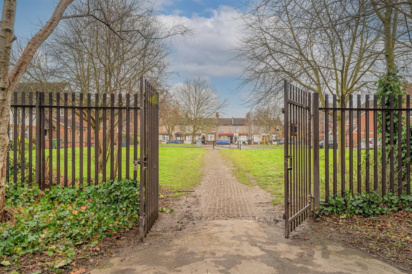 Images for Kitchener Road, London