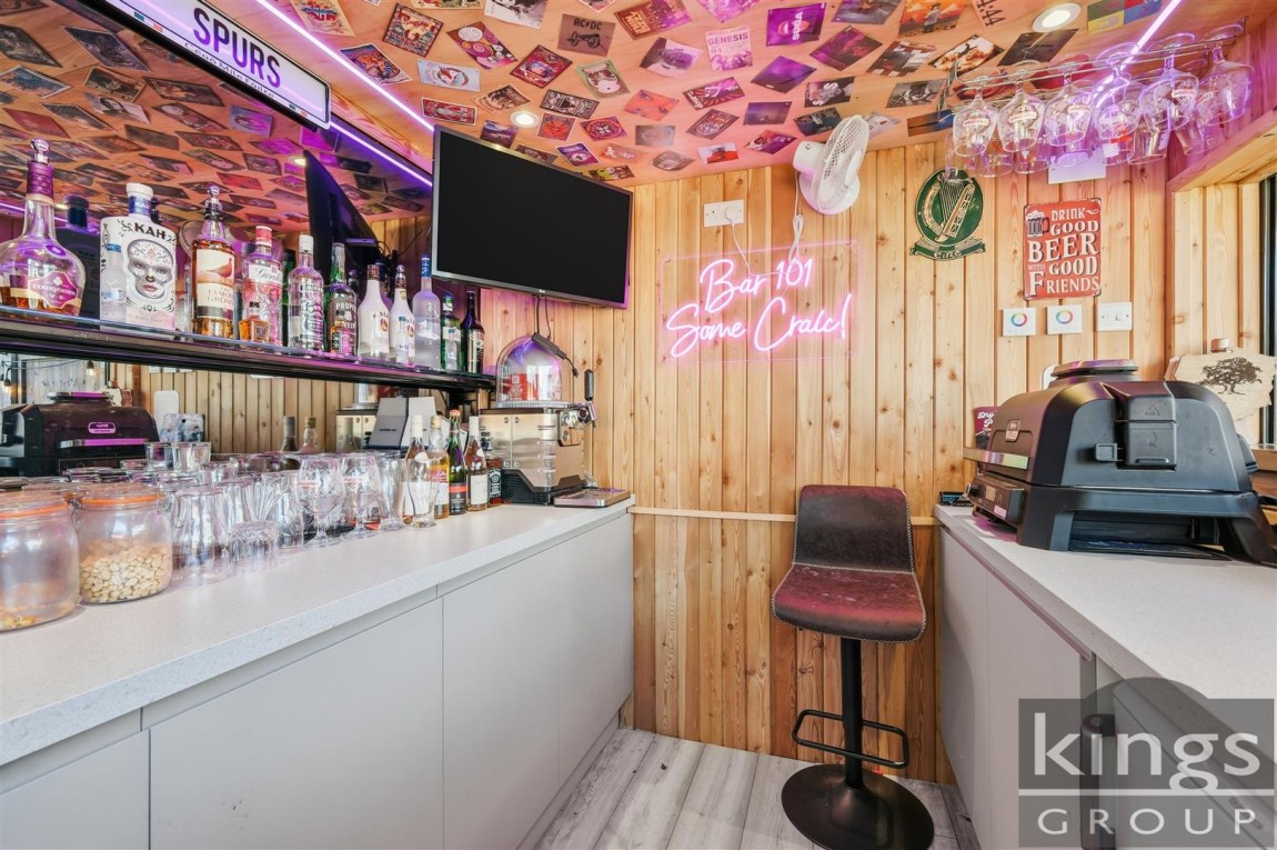 Images for Manor Road