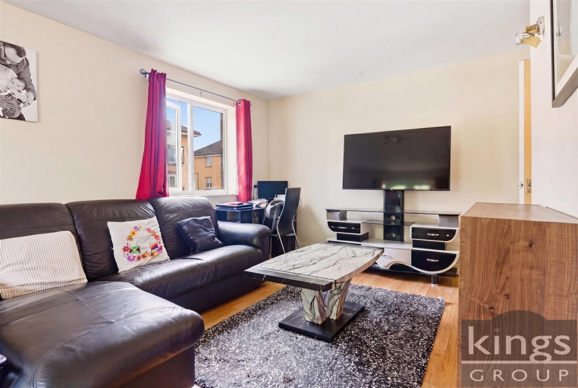 Images for 80 Tysoe Avenue, Enfield London