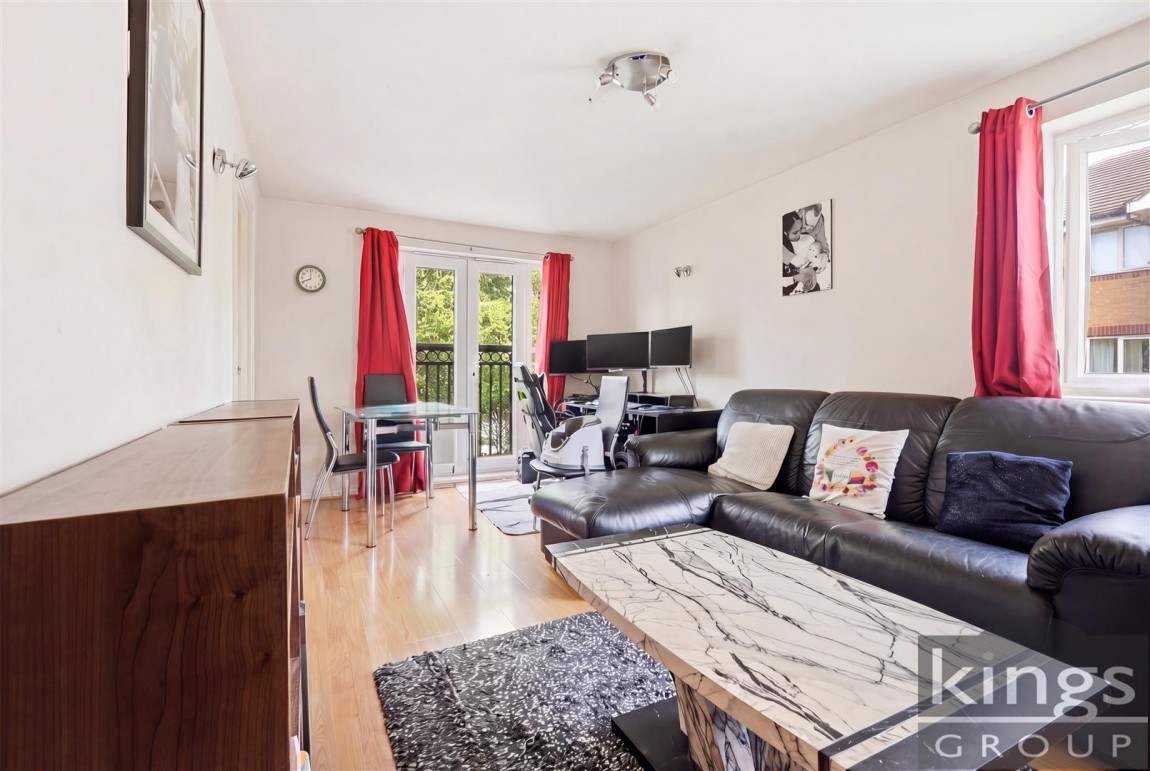 Images for 80 Tysoe Avenue, Enfield London