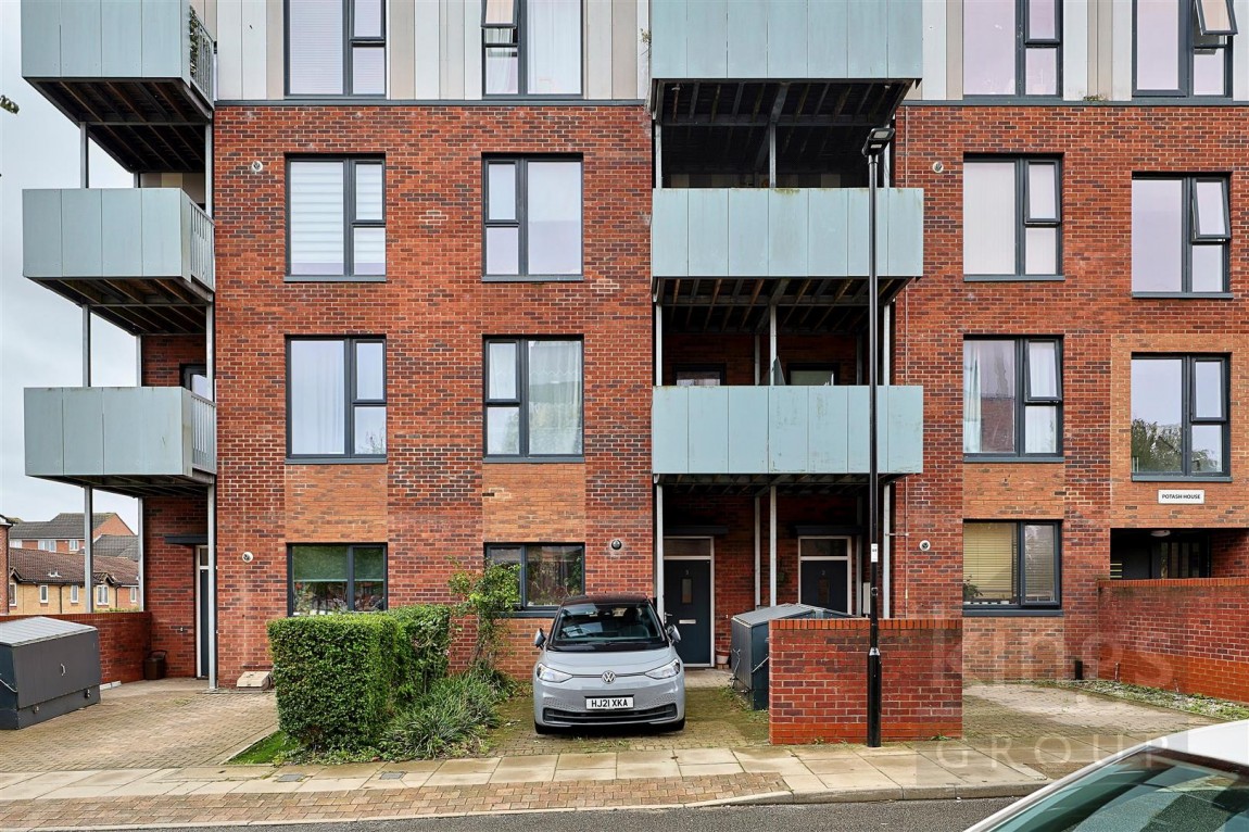 Images for Canning Square, Enfield