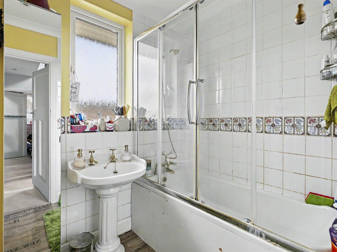 Images for Hawkwood Crescent, Chingford