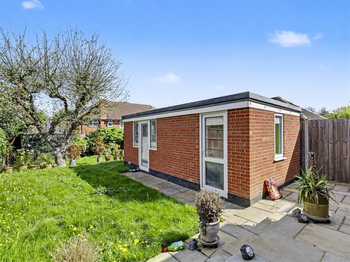 Images for Hawkwood Crescent, Chingford