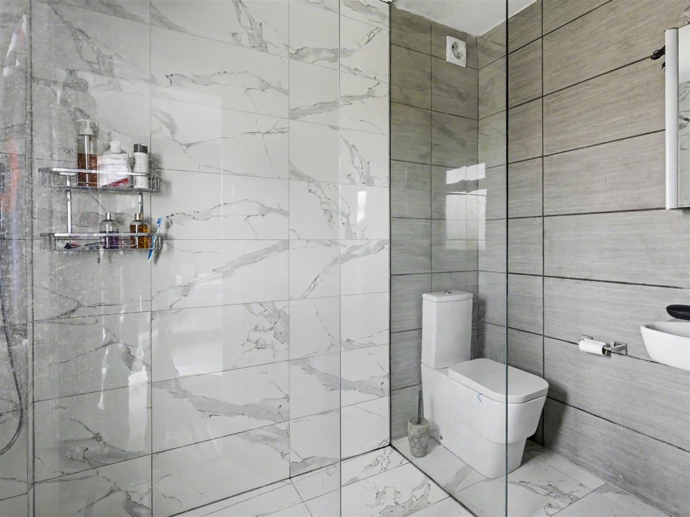 Images for Hawkwood Crescent, Chingford