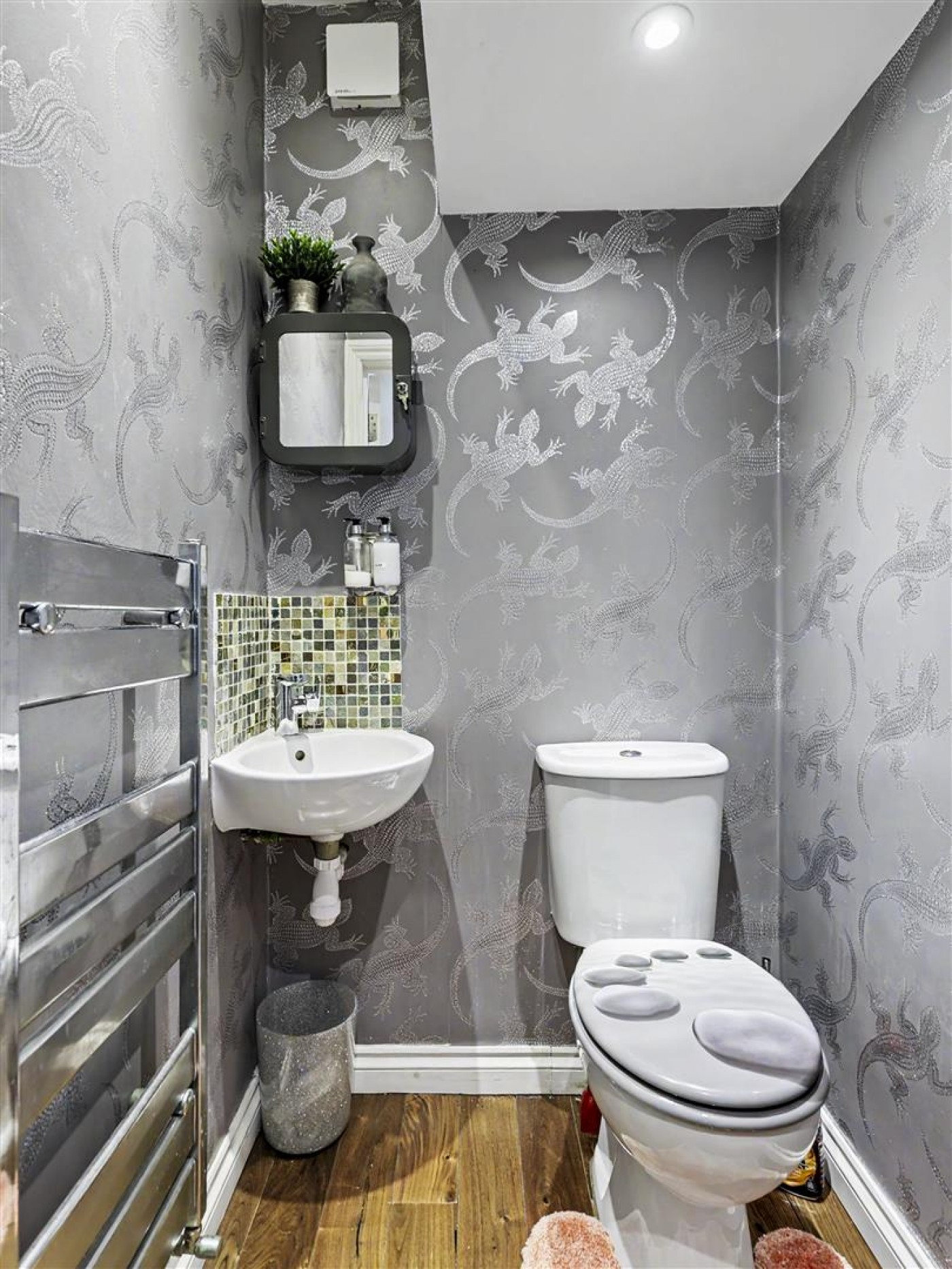 Images for Hawkwood Crescent, Chingford