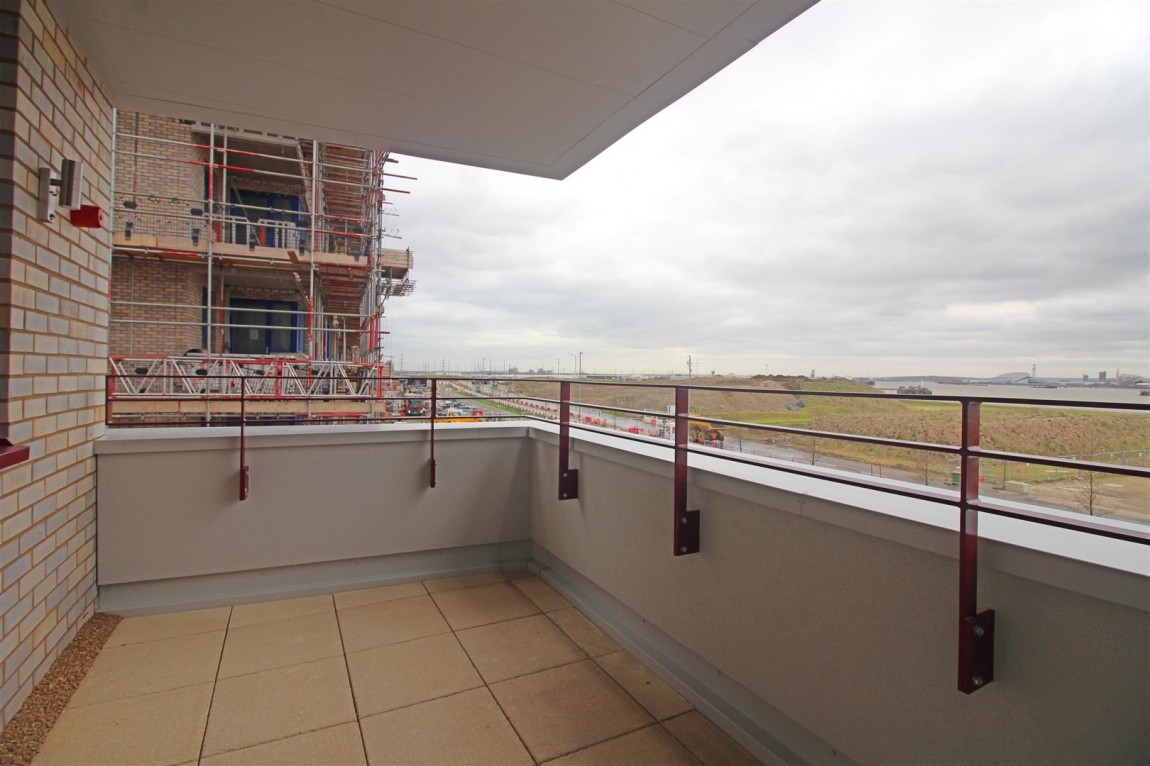 Images for Fielders Crescent, London