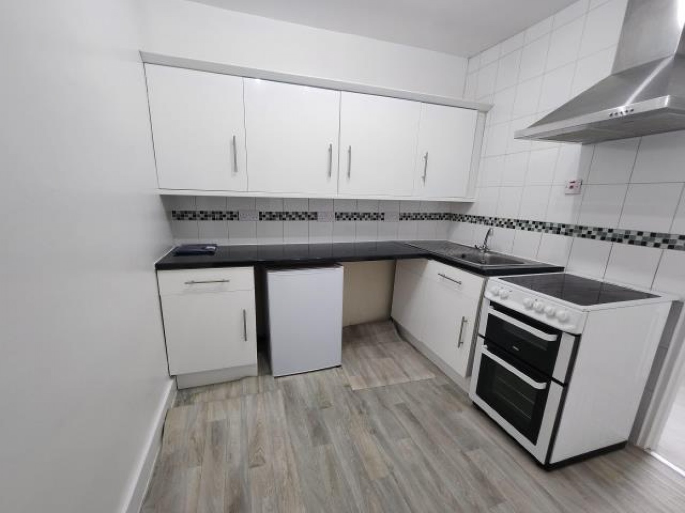 Images for Leonard Road, London