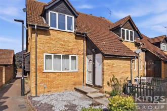 Mahon Close, Enfield