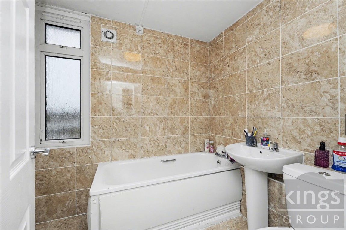 Images for Spinning Wheel Mead, Harlow