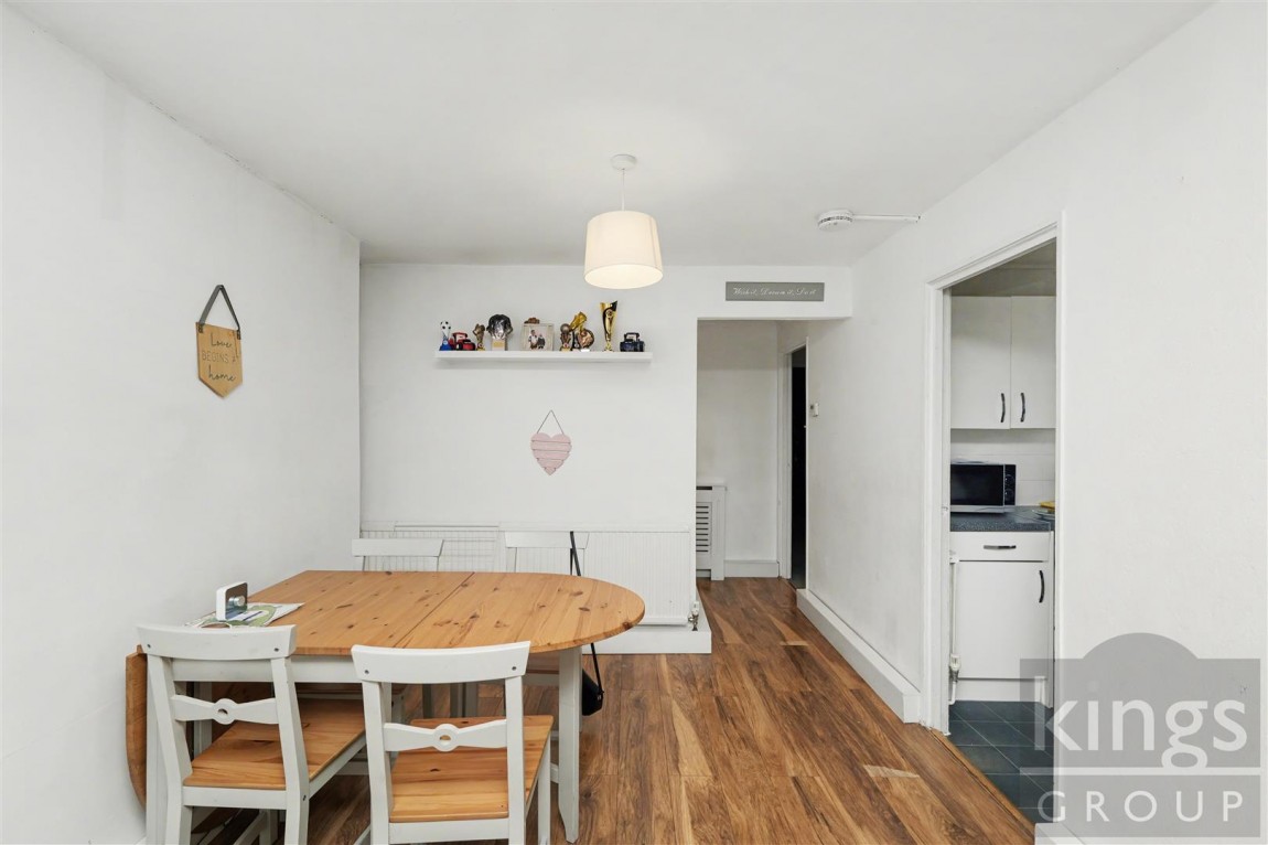 Images for Spinning Wheel Mead, Harlow