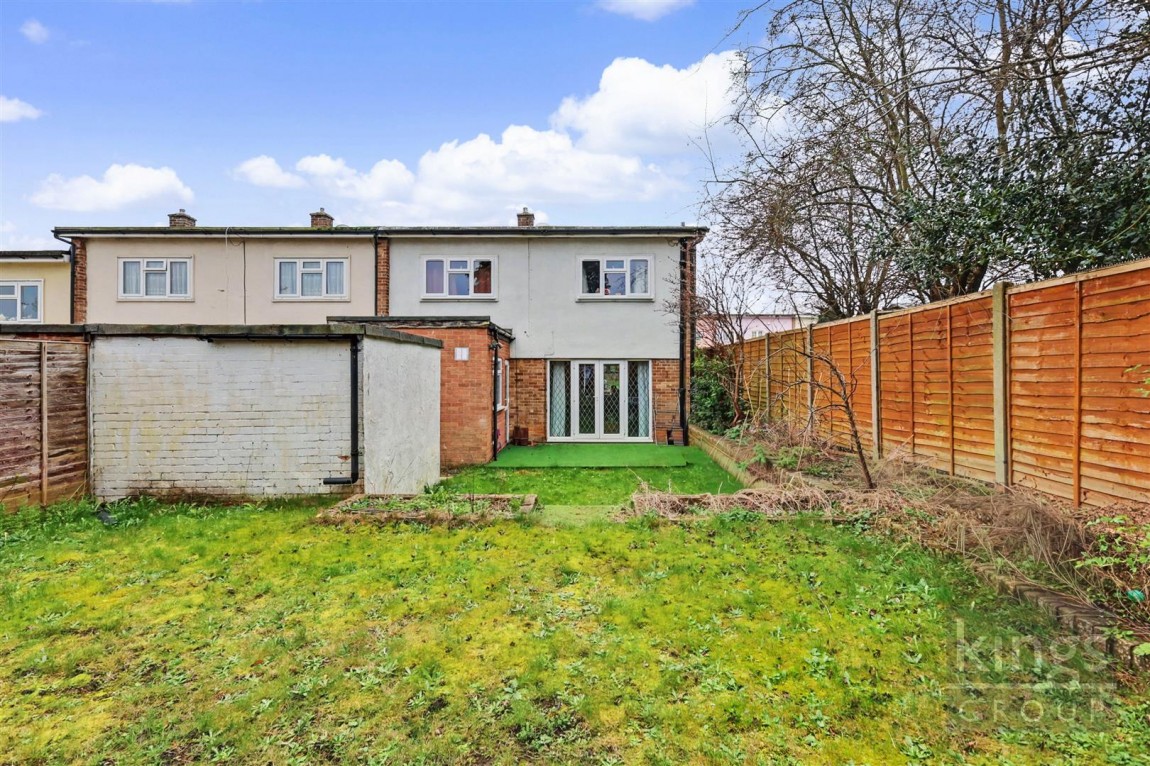 Images for Tanys Dell, Harlow