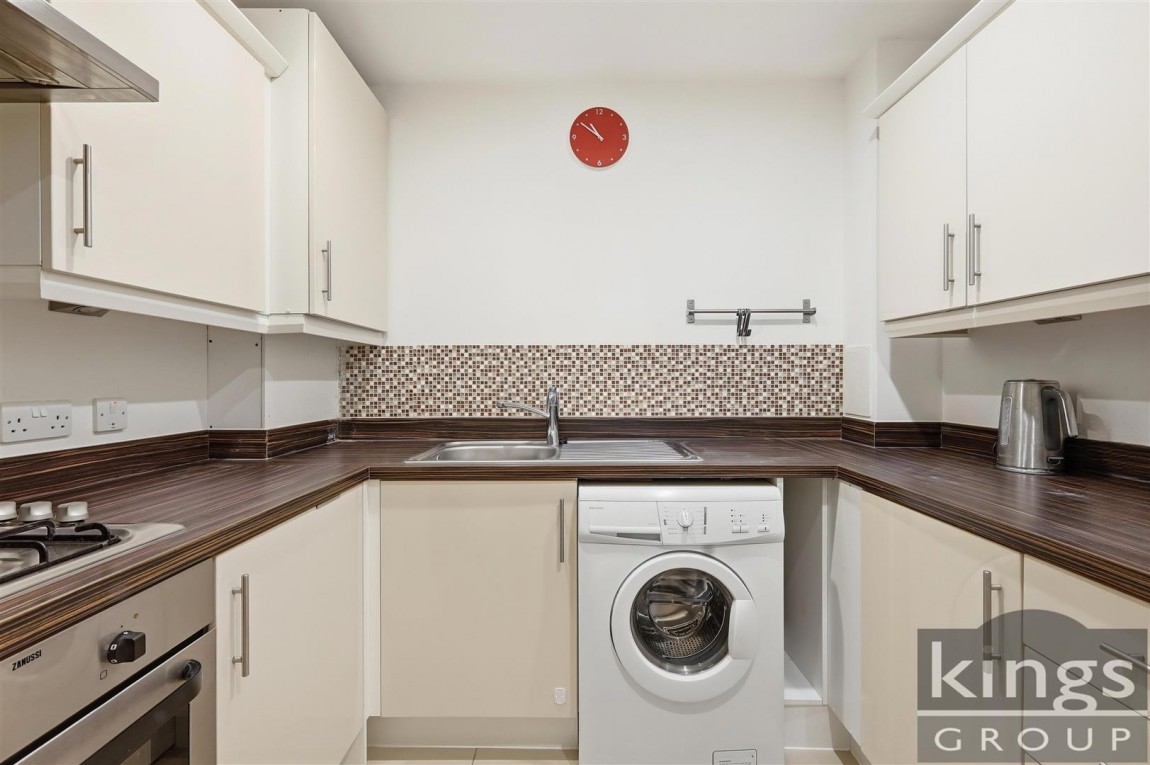 Images for Poppy Drive, Enfield