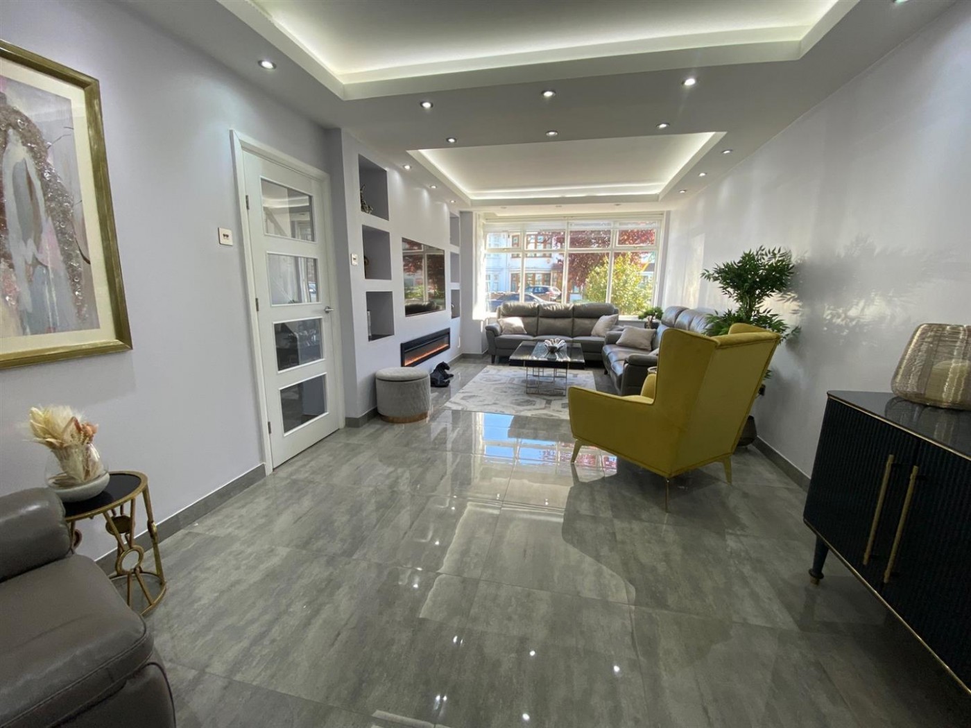 Images for Normanshire Drive, London