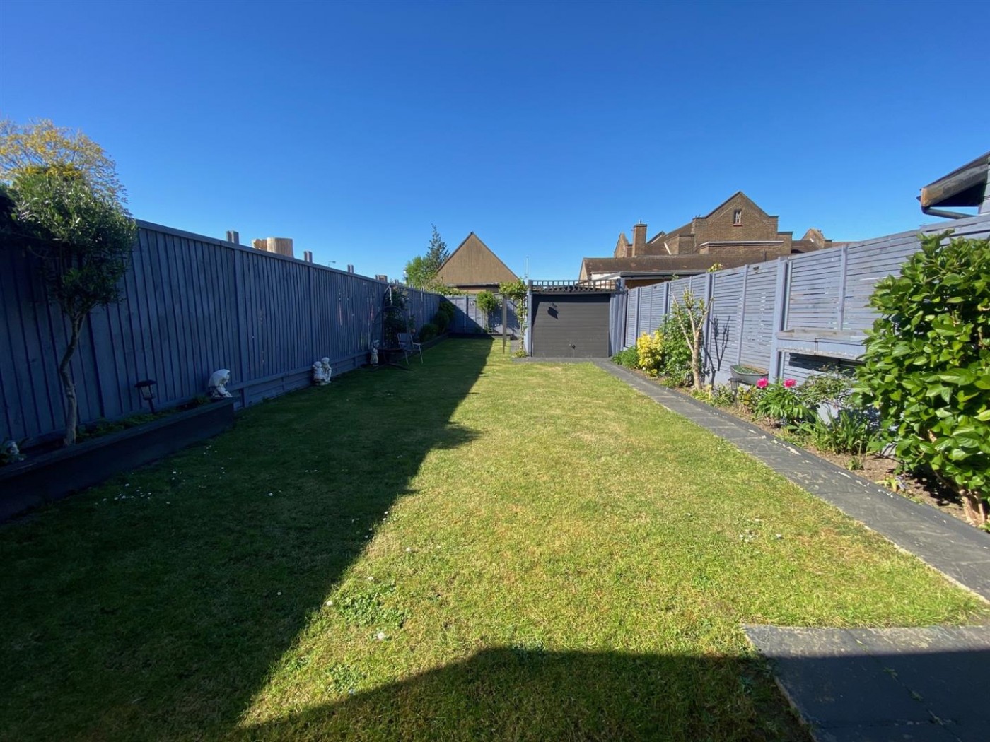 Images for Normanshire Drive, London