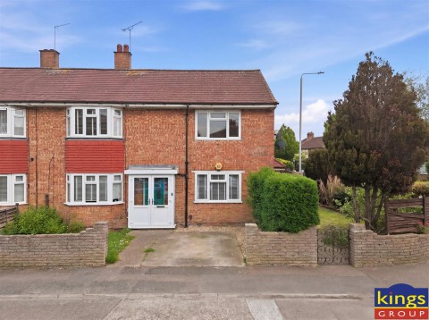 Lawrence Avenue, London - EAID:KingsGroupApi2020, BID:30208-6