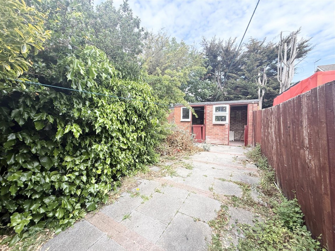 Images for Elmcroft Avenue, London