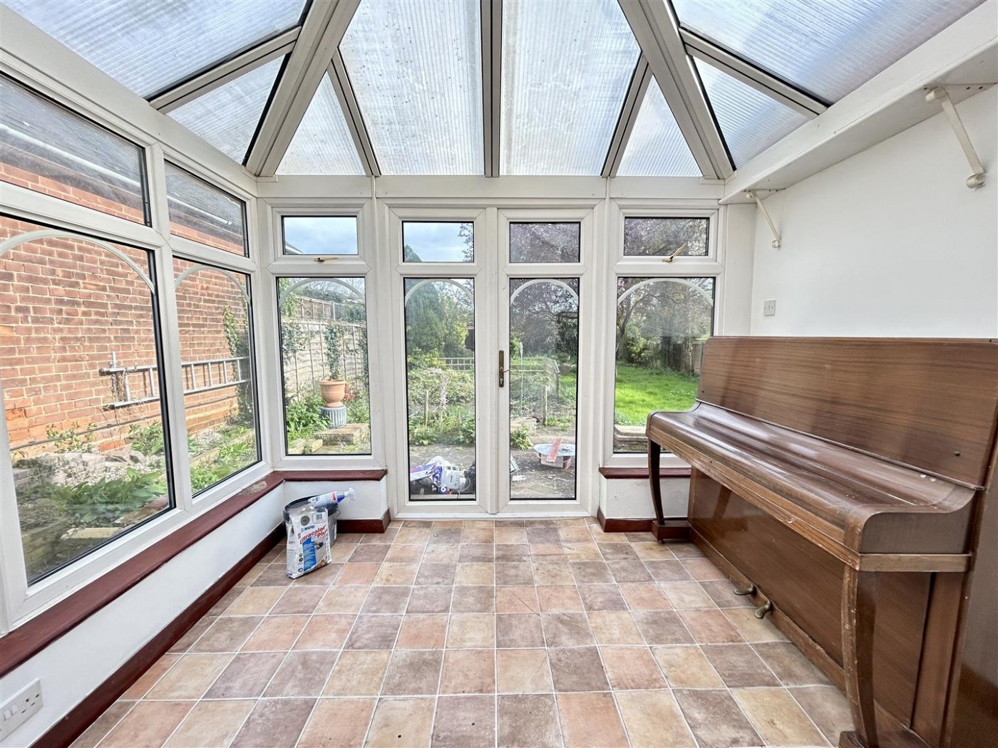 Images for Room 4, Hart Road