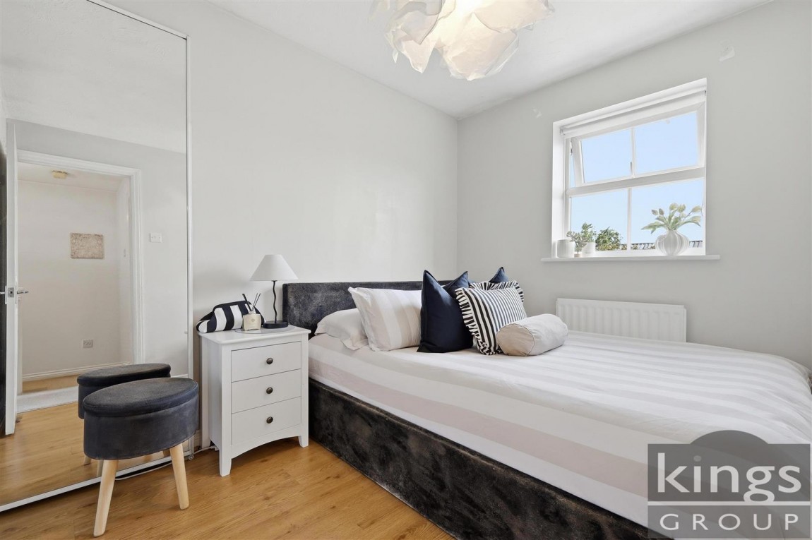 Images for Albert Gardens, Church Langley