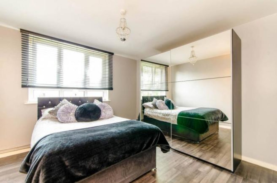 Images for Stratford Road, London