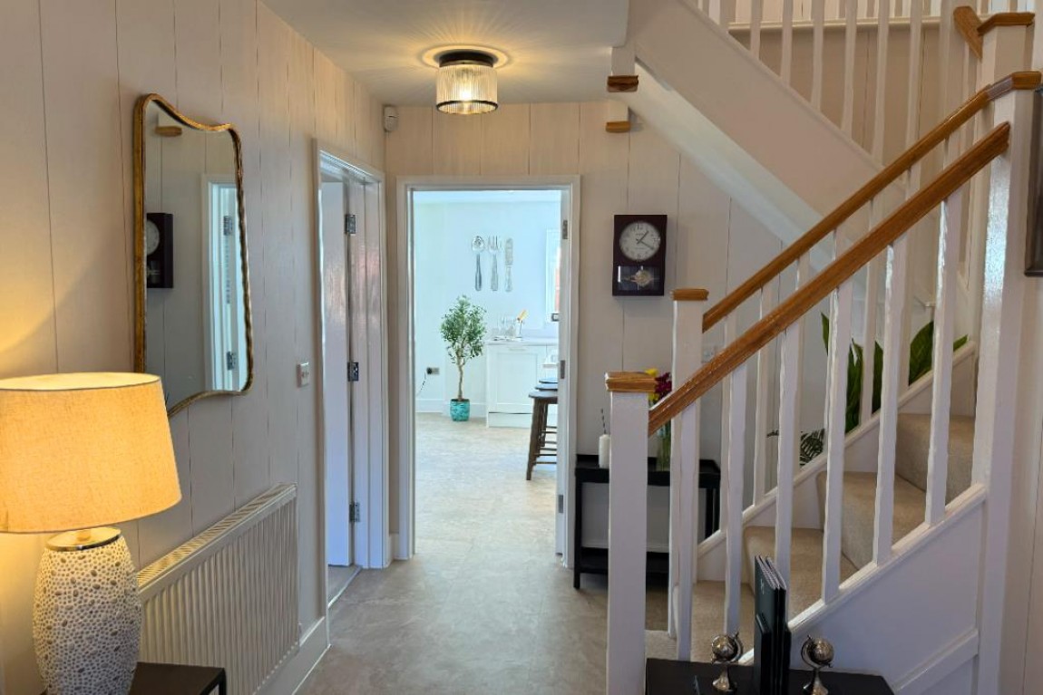Images for Pecks Hill, Nazeing