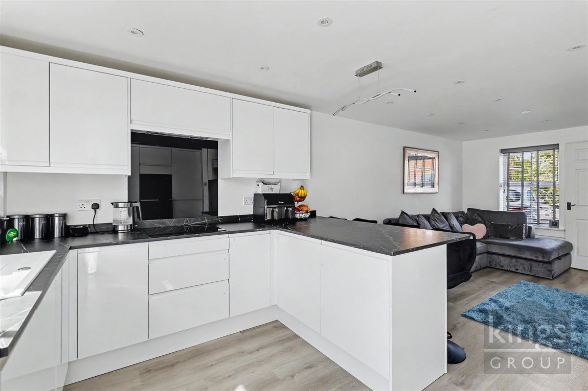 Images for Albert Gardens, Church Langley