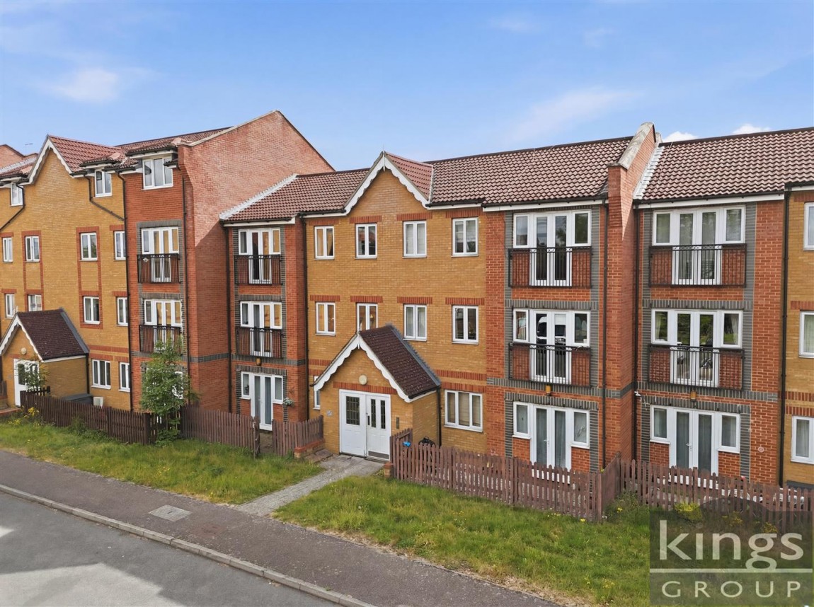 Images for Foundry Gate, Waltham Cross