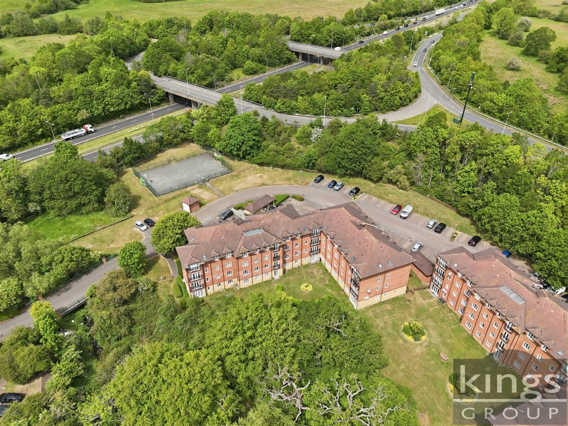 Images for Winnipeg Way, Turnford, Broxbourne