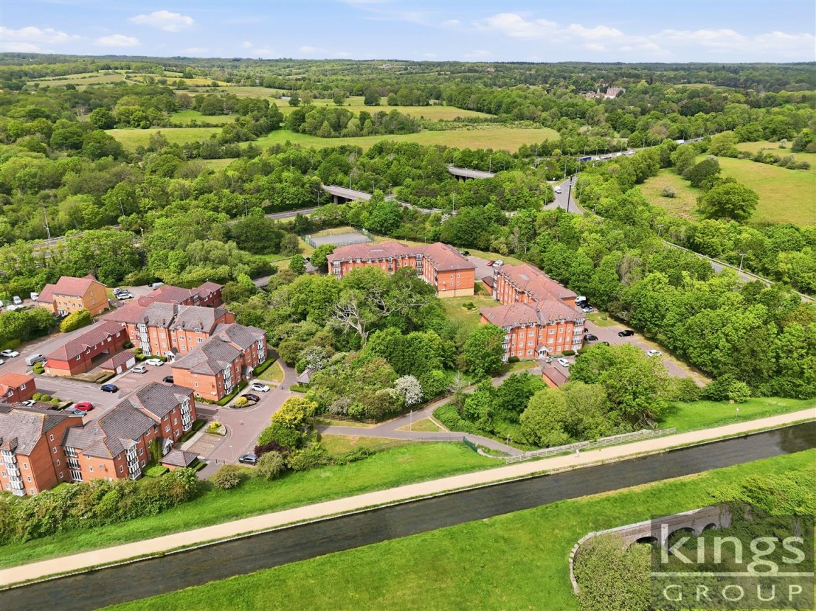 Images for Winnipeg Way, Turnford, Broxbourne